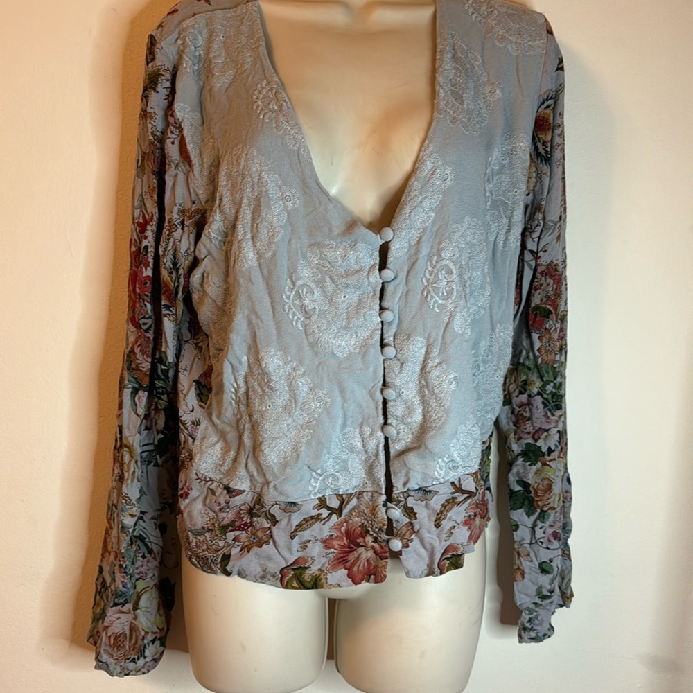 Flowers of Romance Blue Floral Button Down Blouse Sz S EUC